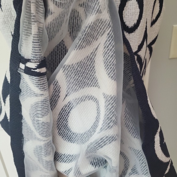 Classy Summer Dress - Picture 7 of 7